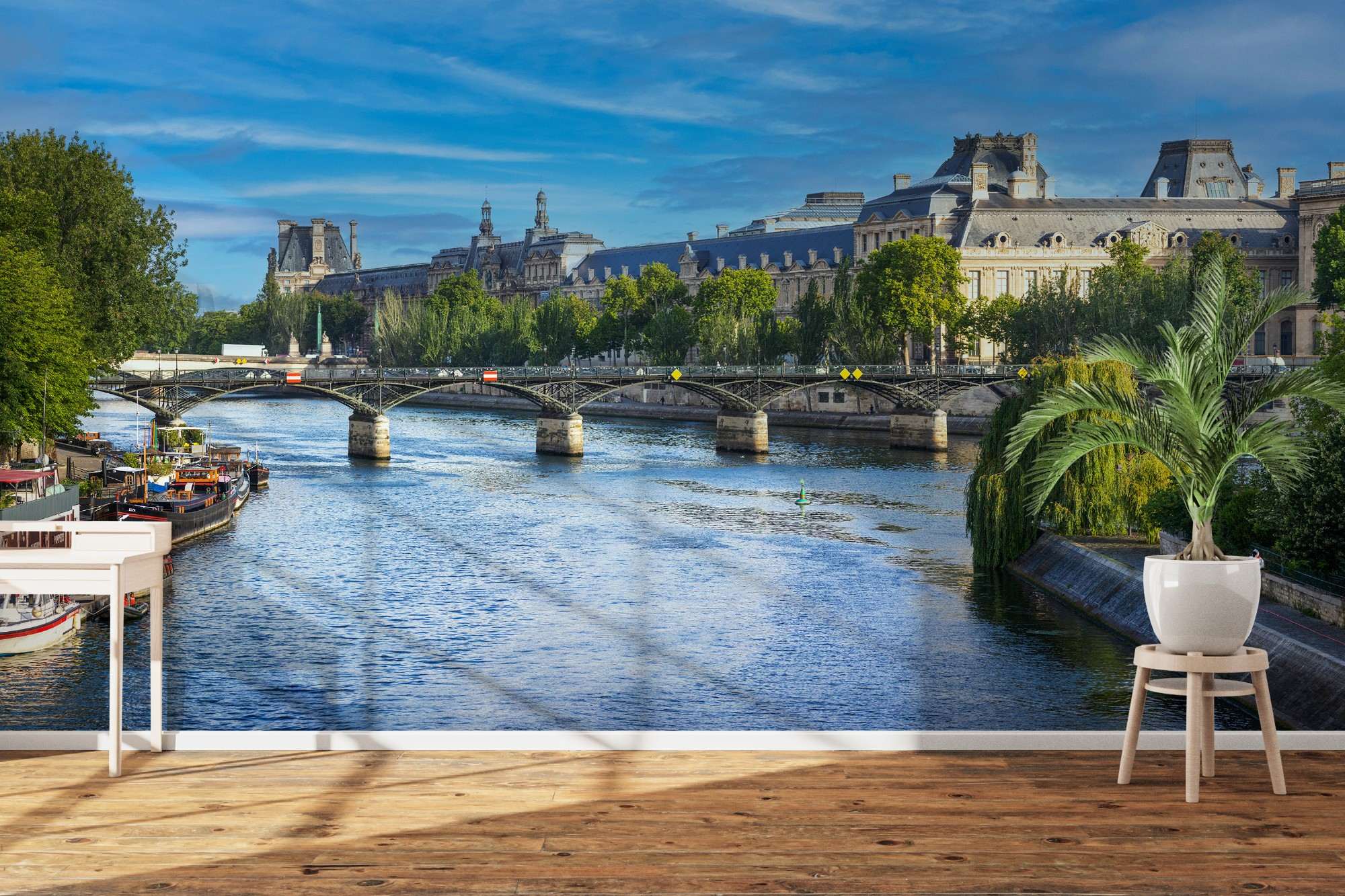 Fotobehang Seine met Brug en Historisch Gebouw in Parijs