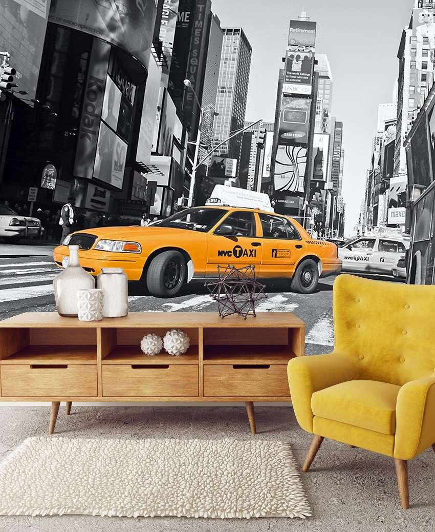 Fotobehang Zwart-Wit Straatbeeld van New York met Gele Taxi